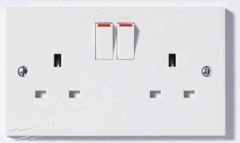 Switch with double socket