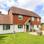 houses for sale in Fontwell